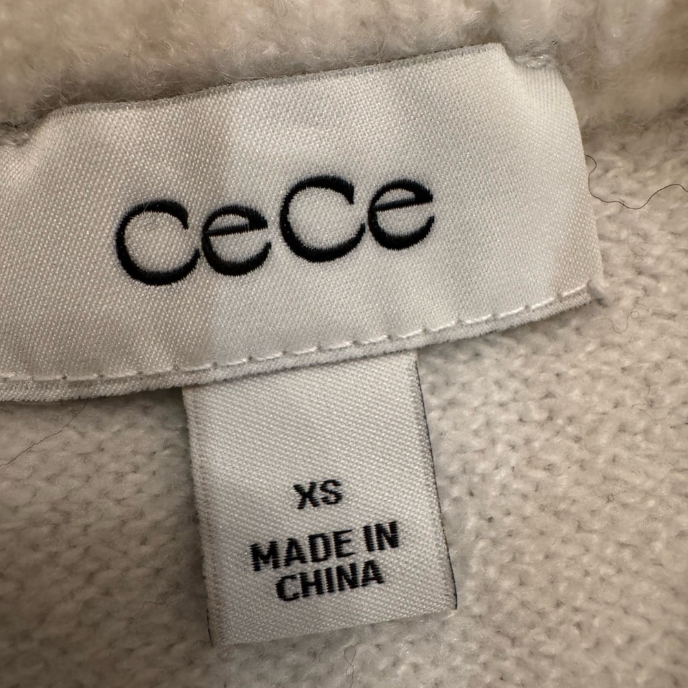 CeCe Groovy Sweater Antique White - Picture 5 of 12